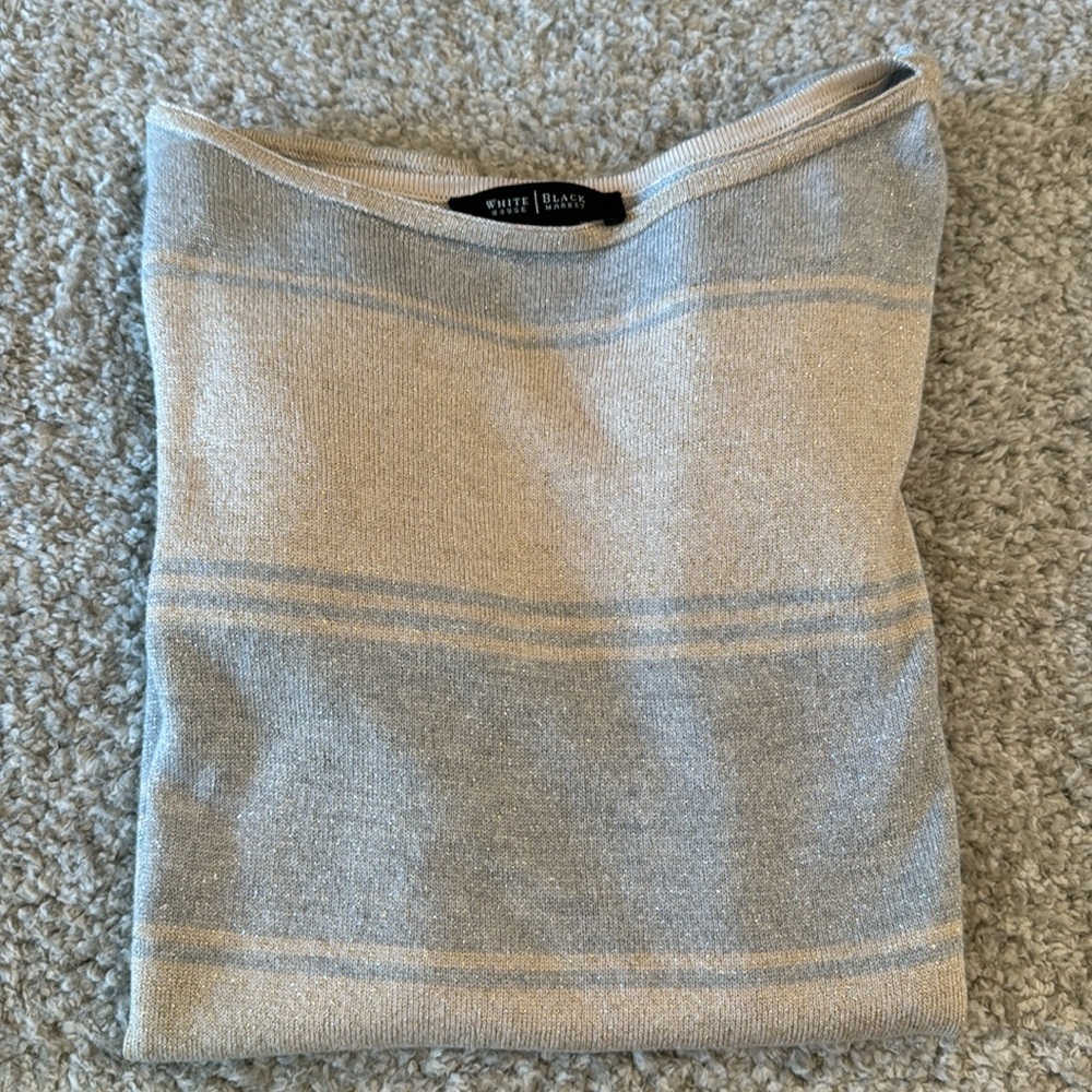 Women’s White House black market top - Picture 6 of 6